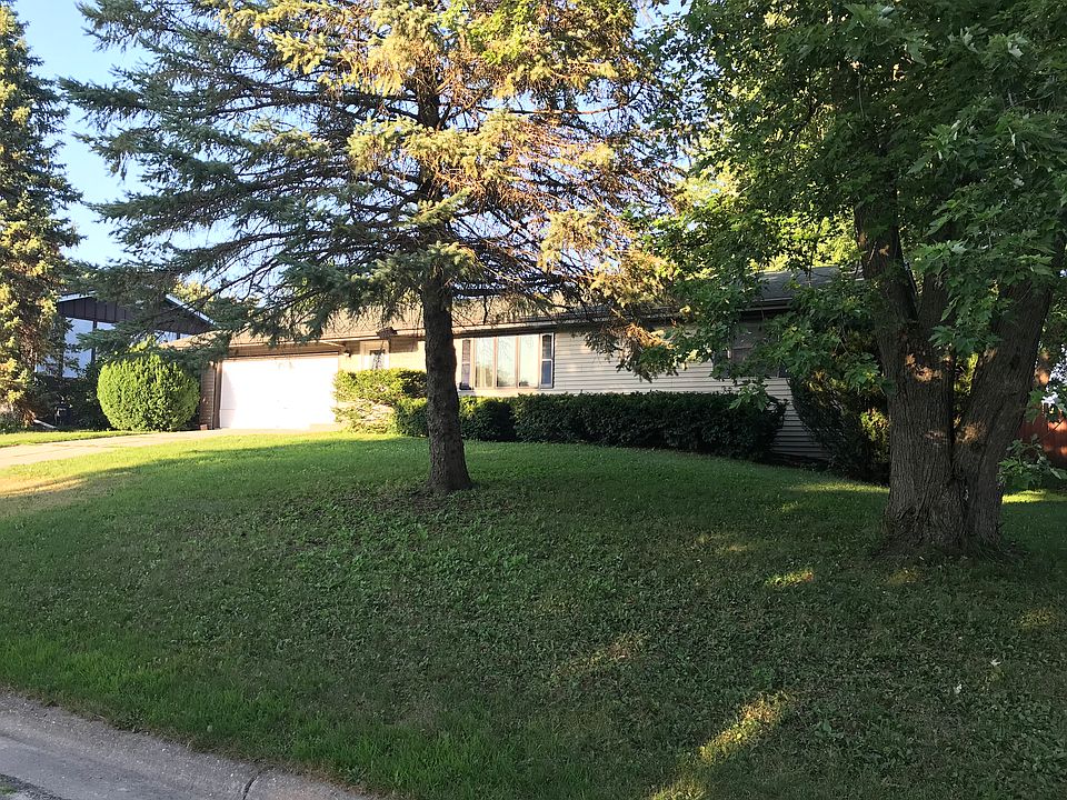 1st image of 712 Skyview Dr