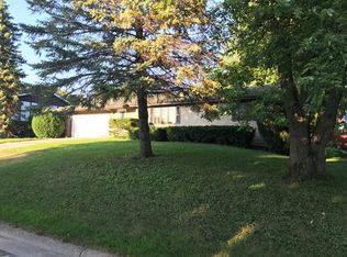 712 Skyview Dr, Milton, WI 53563