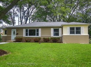 720 Ash Rd, Hoffman Estates, IL 60169