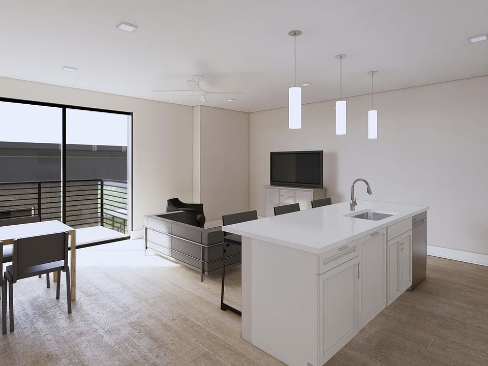 2nd image of 327 W Summit Hill Dr #206