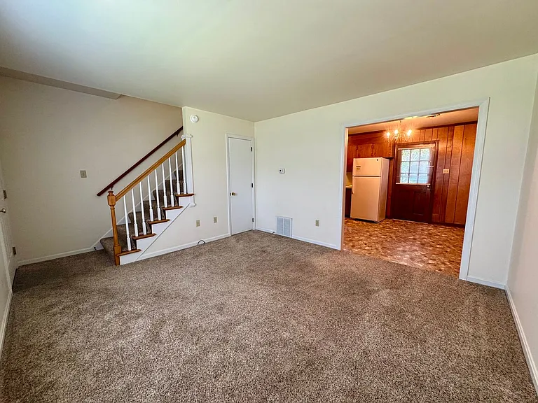 Oakwood Apartments — Photo 3