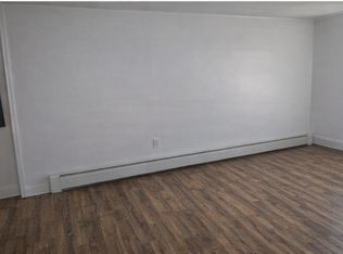 (Undisclosed Address), Manchester, CT 06040