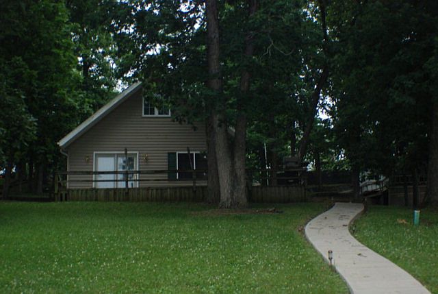 1st image of 11004 Basswood Ct