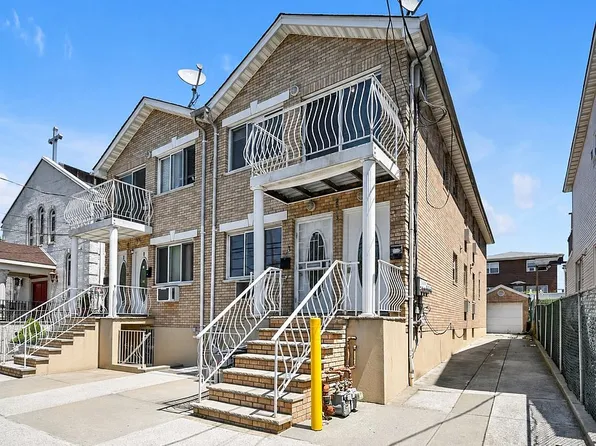 20-13 124th St, College Point, NY 11356