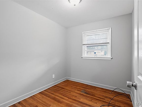 5th image of 236 Forestwood Dr