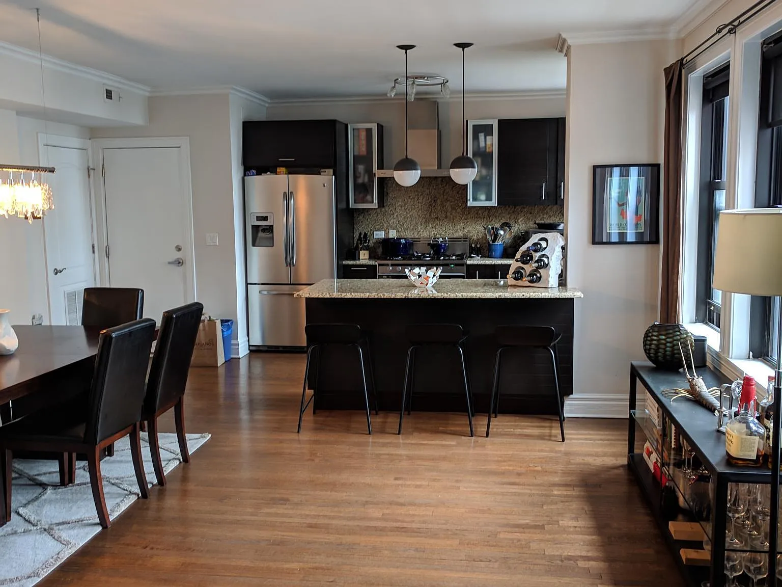 2 bed, 2.5 bath, 1650 sqft, $4,300 — Photo 3