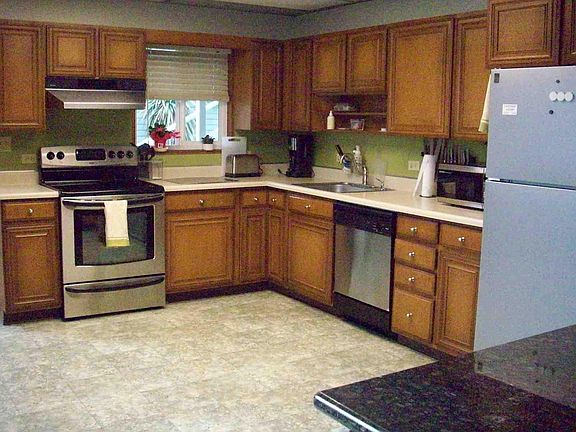 2nd image of 410 S M St #2