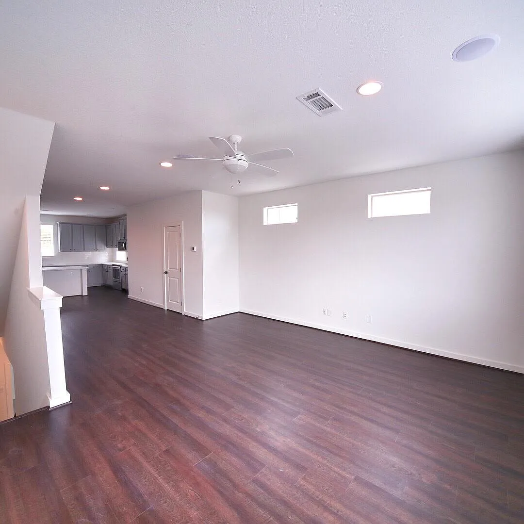 Building Photo - 3519 S Hills Ave