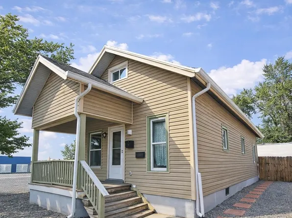 207 Russell St, Laramie, WY 82070