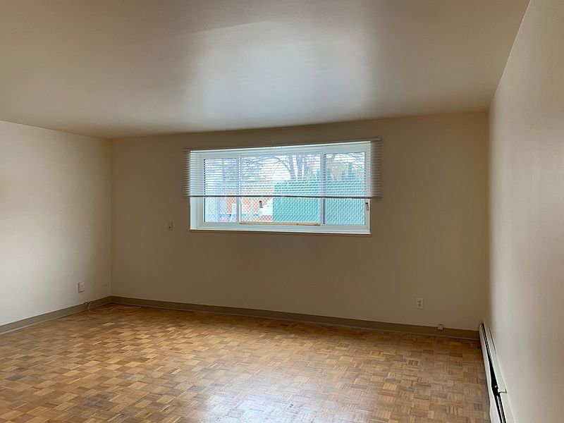 Winnipeg Apartment for rent - 1 Bedroom — photo 5