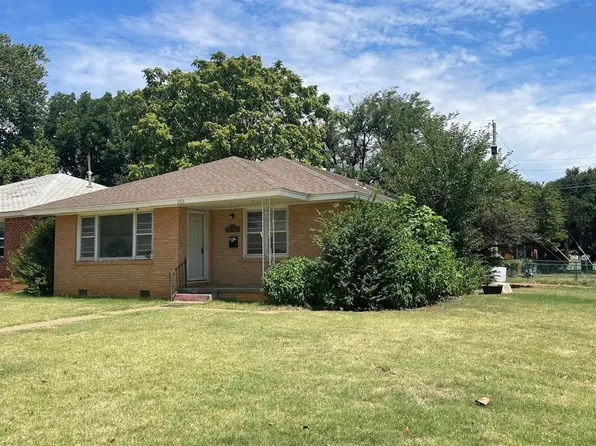 203 Hayden Blvd, Elk City, OK 73644