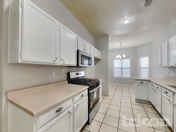 4th image of 6401 Prairie Sage Dr NW