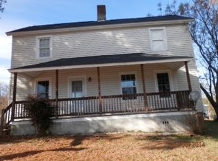 448 Palmetto Ave, Newry, SC 29665