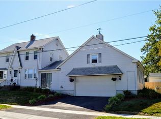 261 Price Blvd, West Hartford, CT 06110