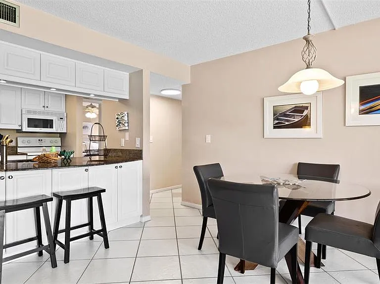 1700 Cove II Pl #310 — Photo 14