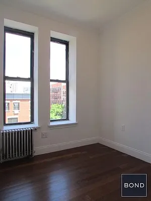 Rented by Bond New York | media 2