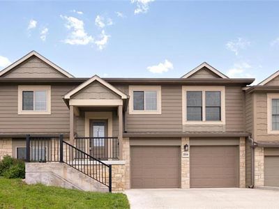 2114 Little Kitten Ave, Manhattan, KS, 66503