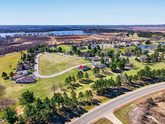 3rd image of 623 Saddle Ridge