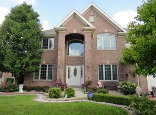 10430 Deer Chase Ave, Orland Park, IL