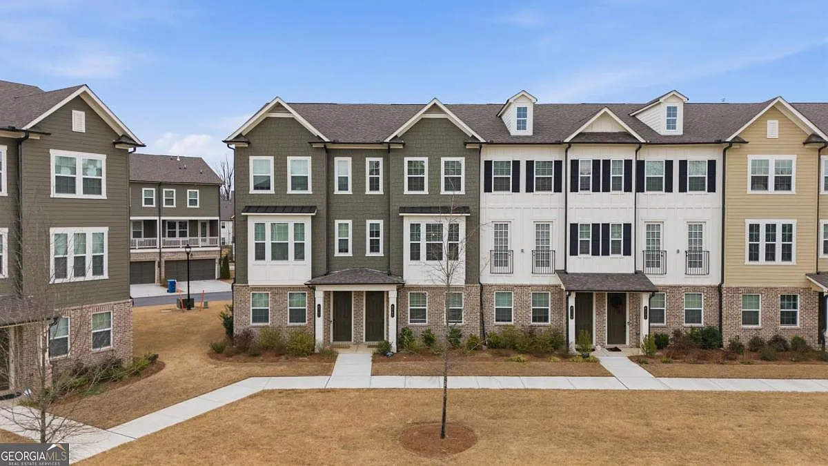 4240 Baden Aly photo 1