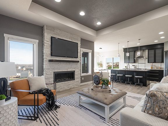 5th image of 1801 Ridge Dr SE