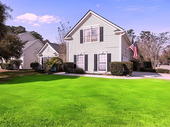 2nd image of 600 Pointe Of Oaks Rd
