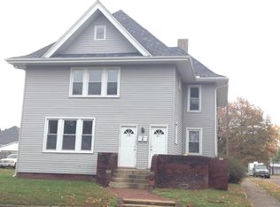 832 S 17th St, Terre Haute, IN 47807