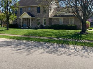 2353 Fairfax Dr, Columbus, IN 47203