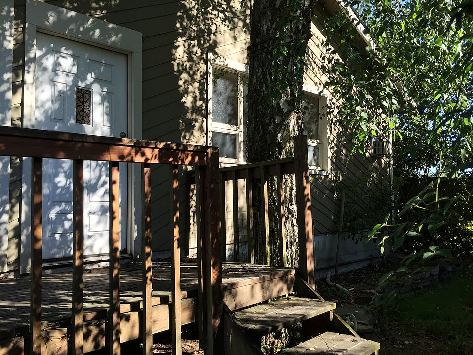 2nd image of 13103 84th Ave NE