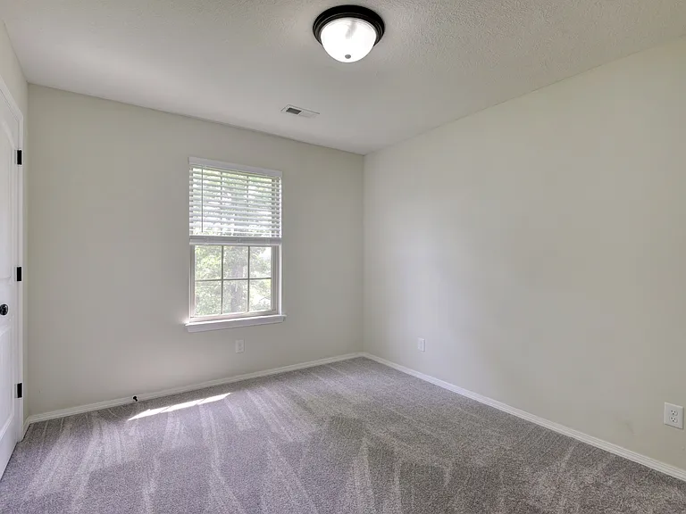 6603 Prairie Trl — Photo 13