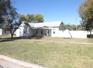 316 Lamoille St, Burlington, KS 66839