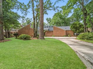 17 Greenridge Forest Dr, Spring, TX 77381
