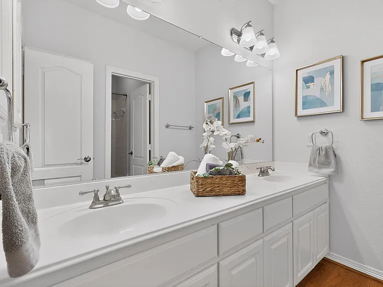 100 Shumard Ct — Photo 28