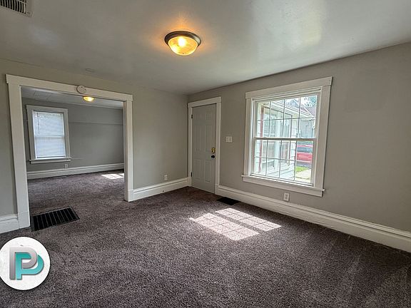 5th image of 1448 N Monroe Ave