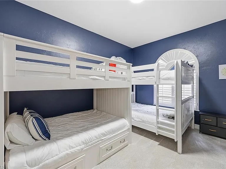 7673 Mulberry Ln — Photo 17