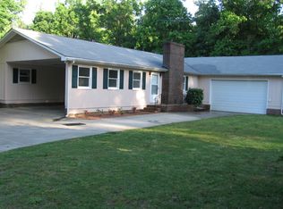 772 Riddle Mill Rd, Clover, SC 29710