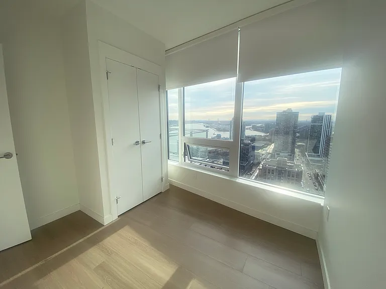 618 Carnarvon St #2301 — Photo 39