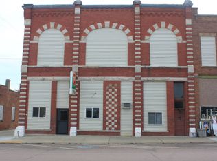 107 E Main St, Hartington, NE 68739