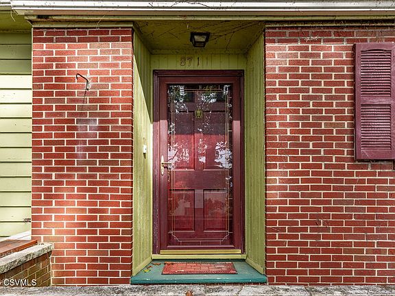 2nd image of 871 Red Ln