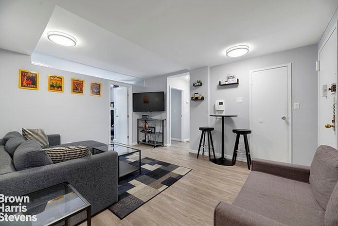 1st image of 250 E 31st St APT 2B