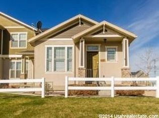 1421 S Mountain View Blvd, Woods Cross, UT 84087