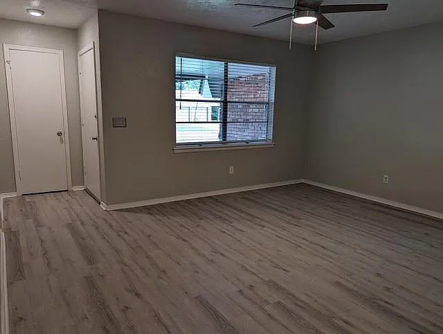 4205 N Nicklas Ave — Photo 9