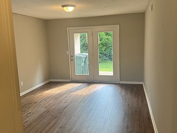 3rd image of 4740 Norcross Rd APT A