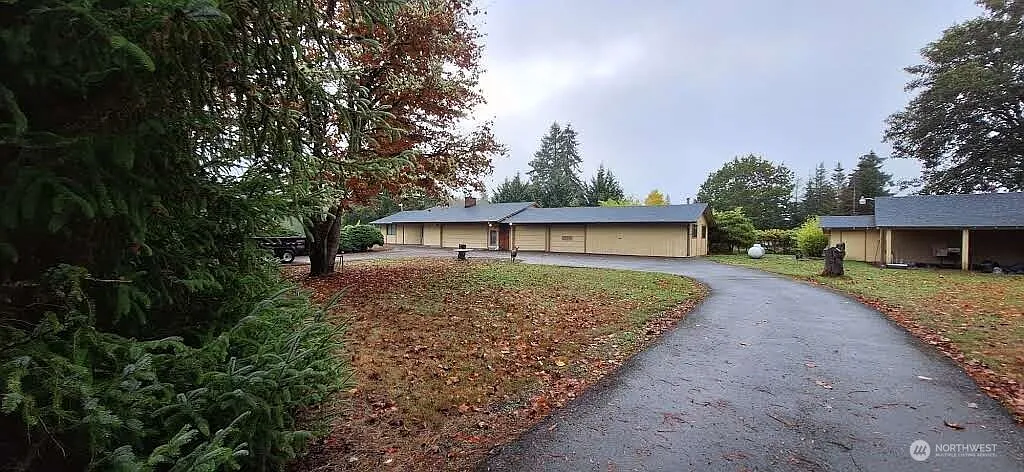 210 Pattee Road photo 1