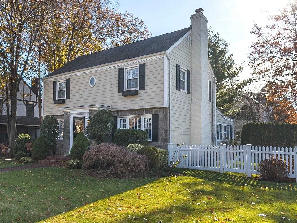1st image of 46 Kennedy Ave