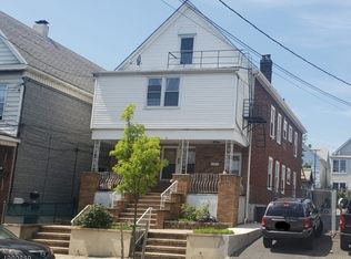 55 Delaware St, Elizabeth, NJ 07206
