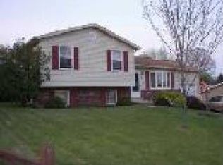 11 Benjamin Dr, Hanover, PA 17331