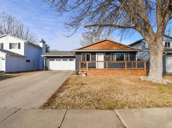 5508 W Abbey Ln, Sioux Falls, SD 57106