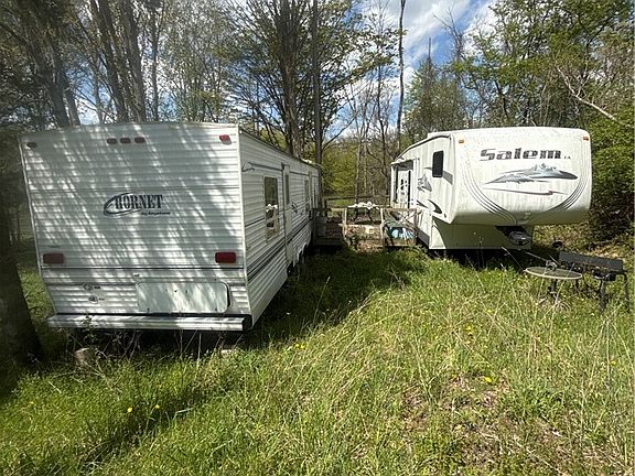 5th image of 9477 Oakland Rd