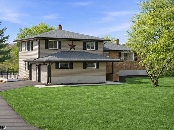 2nd image of 16 SCHAAF ROAD